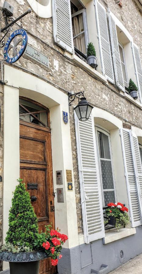 Royal Hubert Apartment Provins Exterior photo