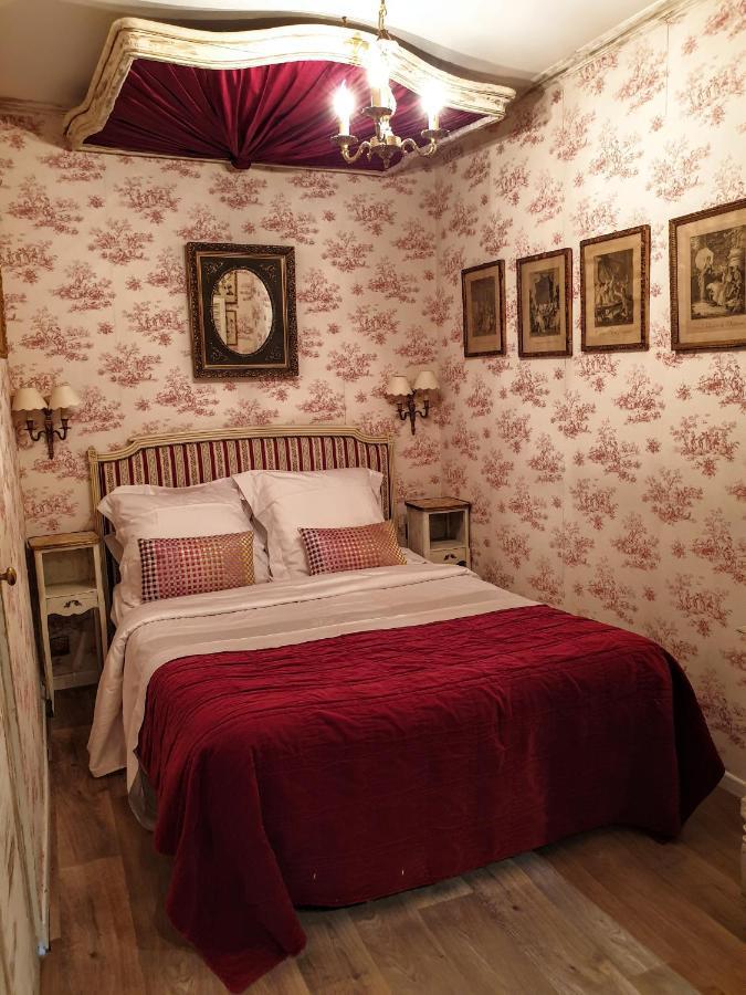 Royal Hubert Apartment Provins Exterior photo