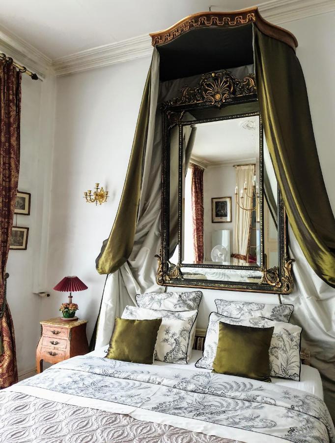 Royal Hubert Apartment Provins Exterior photo